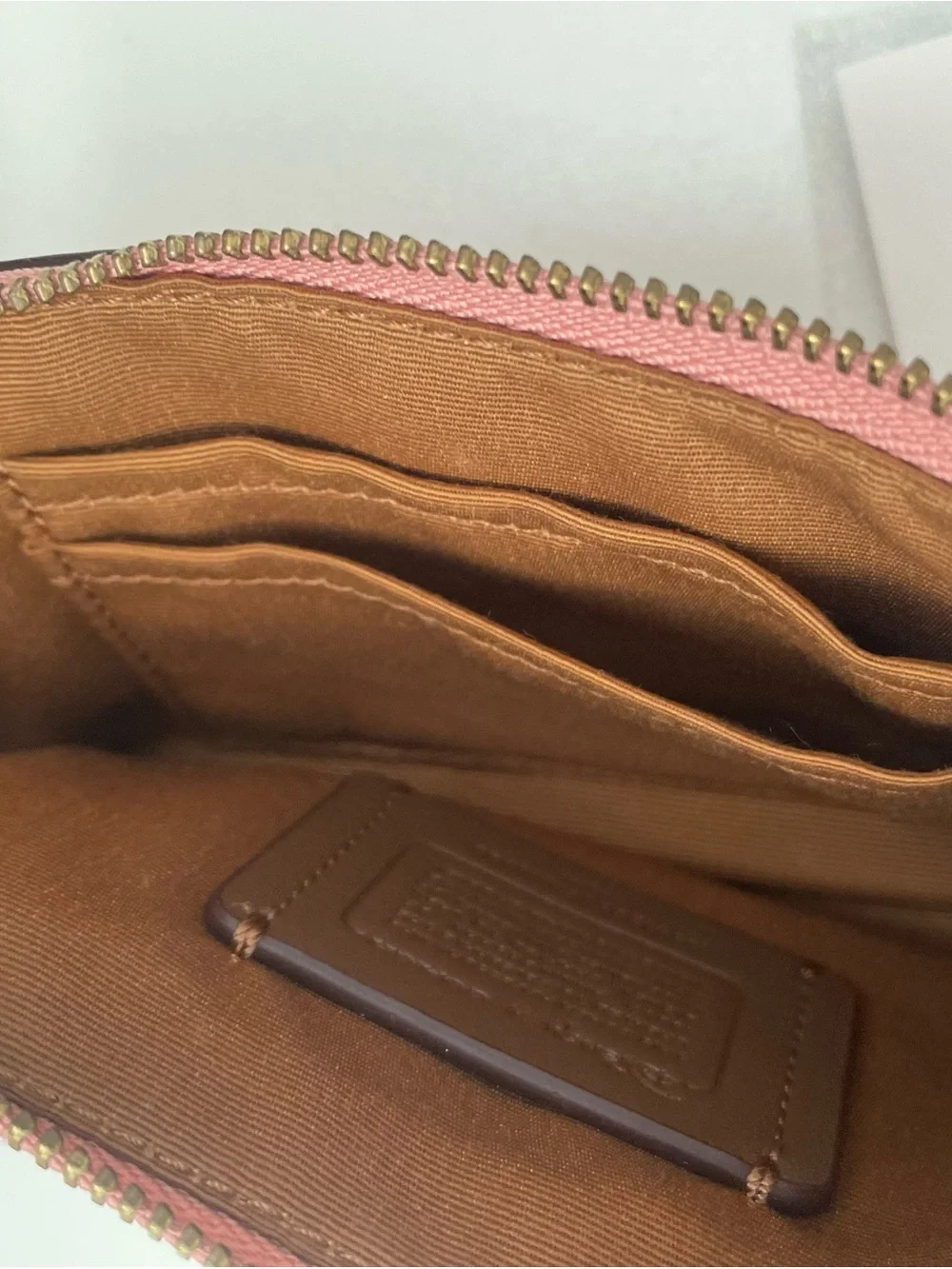Coach wristlet pink